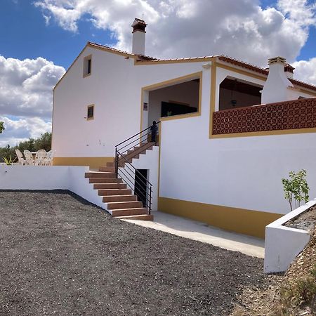 مبيت وإفطار Amareleja Quinta Monte Da Azinheira المظهر الخارجي الصورة